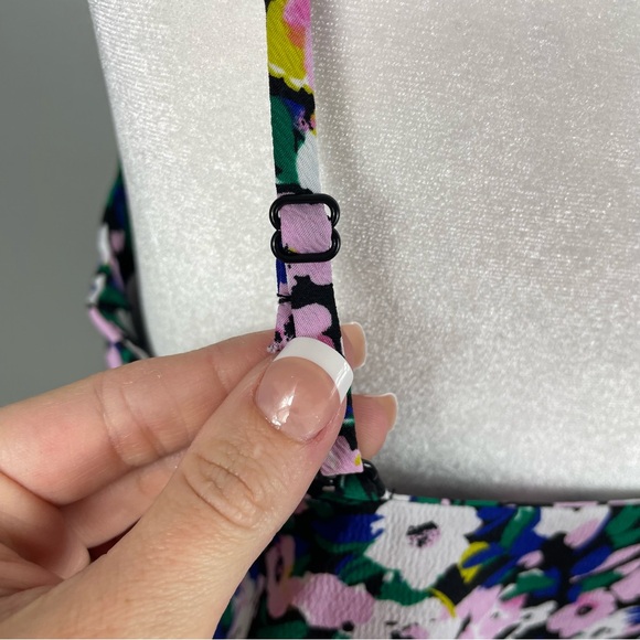 Halogen || Floral Scalloped Tank Size S - Picture 7 of 7